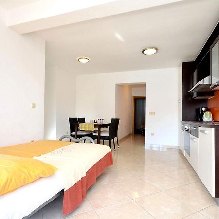 Apartment Srima Extérieur photo
